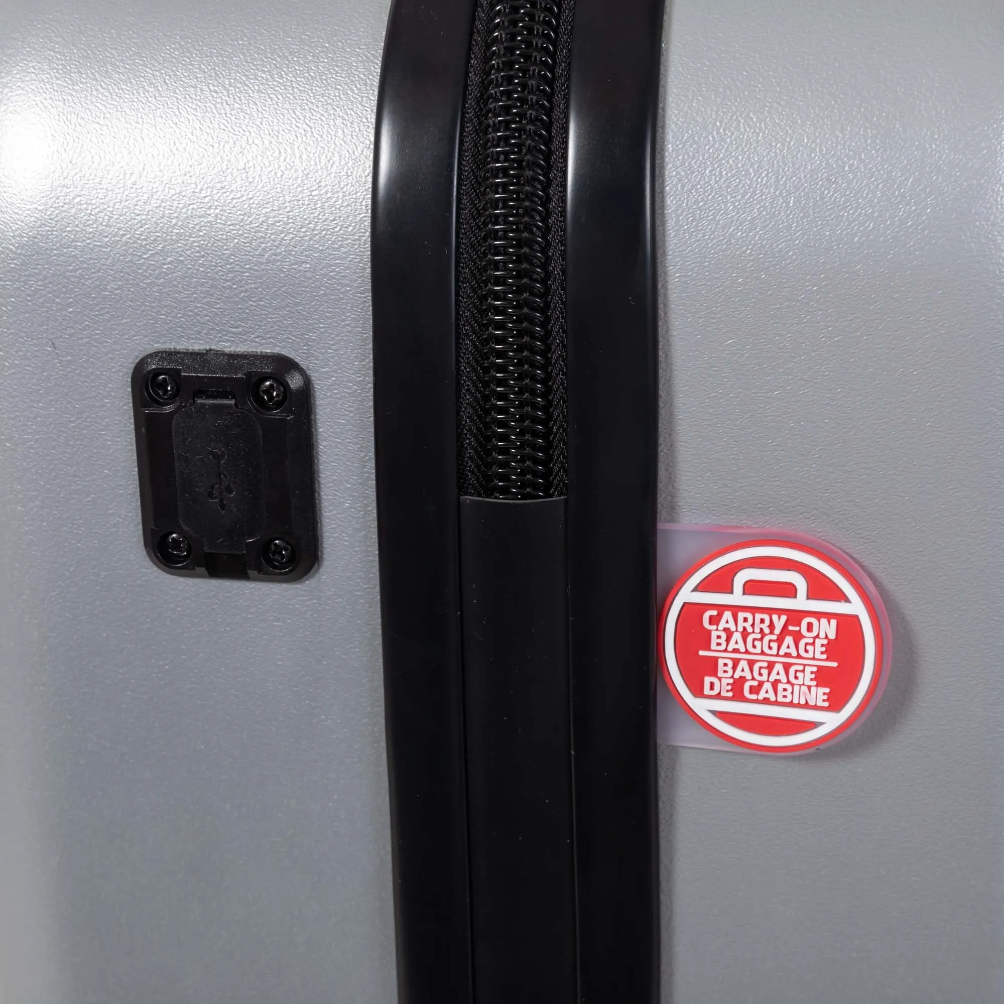 Air Canada Magnum Hardside 2 Piece Luggage Set