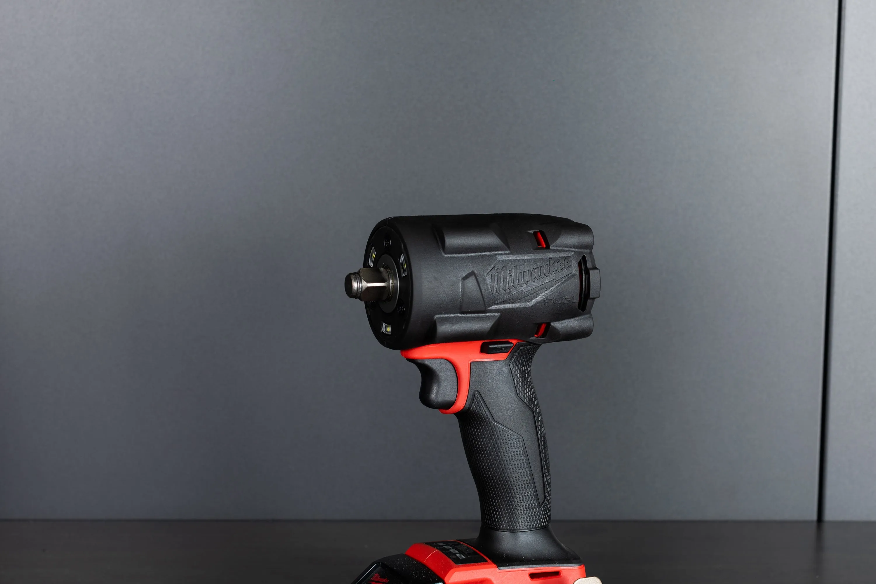 Milwaukee M18 FUEL™ 1/2" Compact Impact Wrench w/ Friction Ring