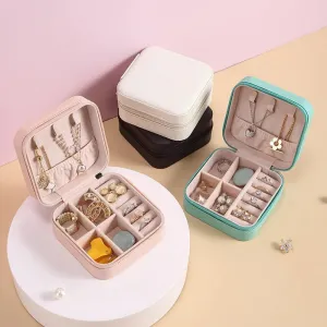 MINI TRAVEL JEWELRY ORGANIZER